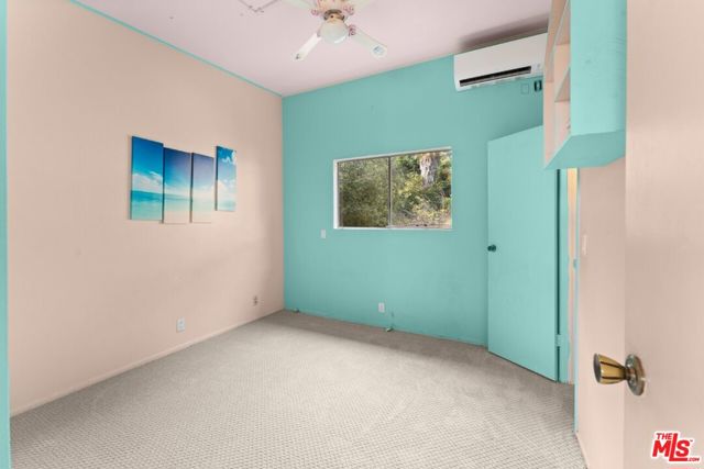 2160 Lake Shore Avenue, Los Angeles CA: https://media.crmls.org/mediaz/3e2650e8-5bcd-473c-8e1d-4411e58c7e8c.jpg