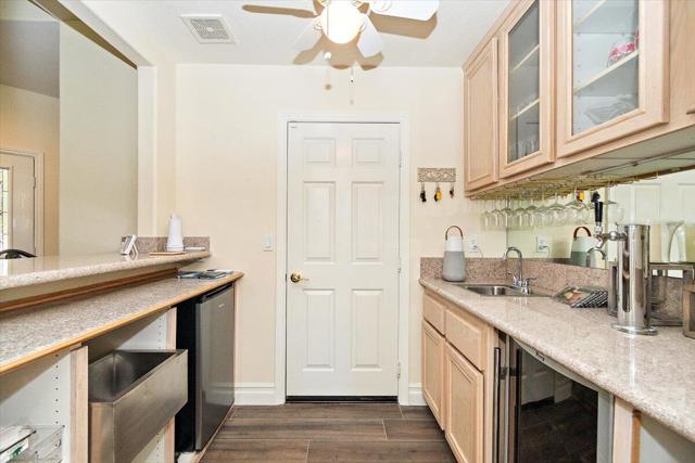 Image 15 of 39 For 45703 Spyglass Hill Street
