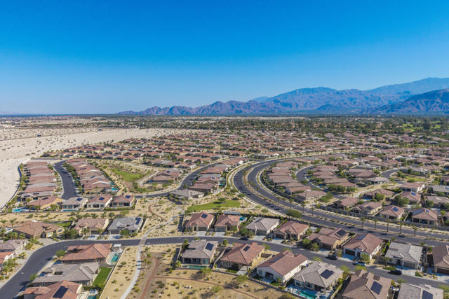 87 Zinfandel, Rancho Mirage, CA 92270