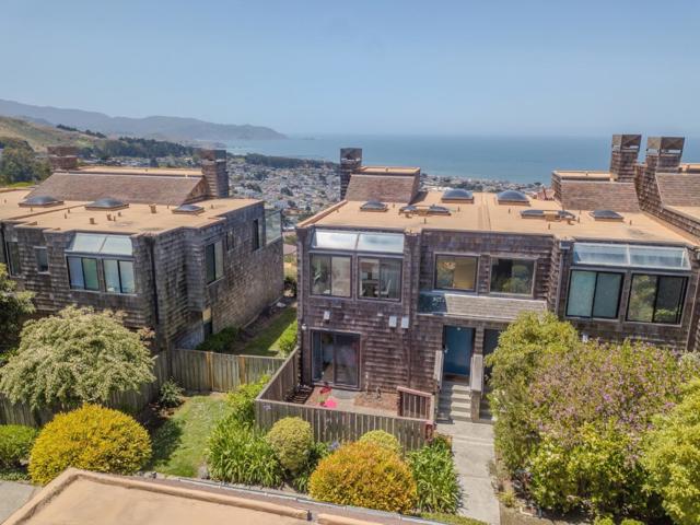262 Beachview Avenue, Pacifica CA: https://media.crmls.org/mediaz/3e27a366-b1e5-4a7d-aeaf-8622e6d27cf8.jpg