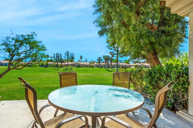 79835 Pecan, La Quinta CA: https://media.crmls.org/mediaz/3e280682-6668-4777-a44f-7afebb09371b.jpg