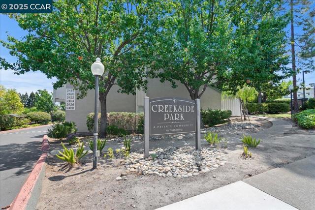 2420 Pleasant Hill Rd, Pleasant Hill CA: https://media.crmls.org/mediaz/3e280b16-6760-44a2-b515-b15a59d8cbd3.jpg