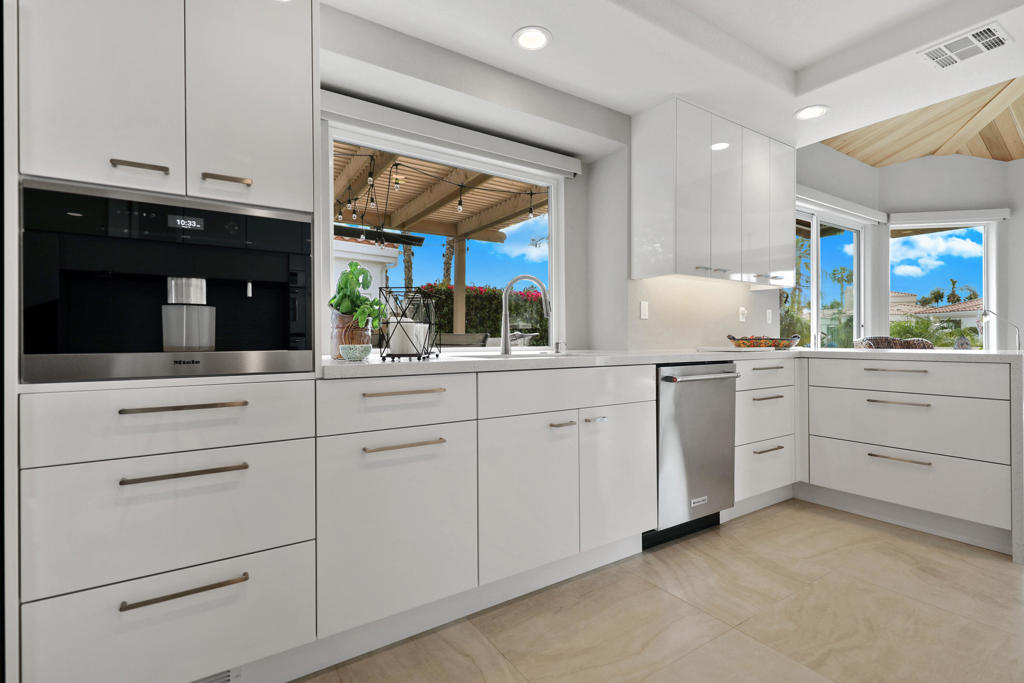 MLS #219126187DA image #14