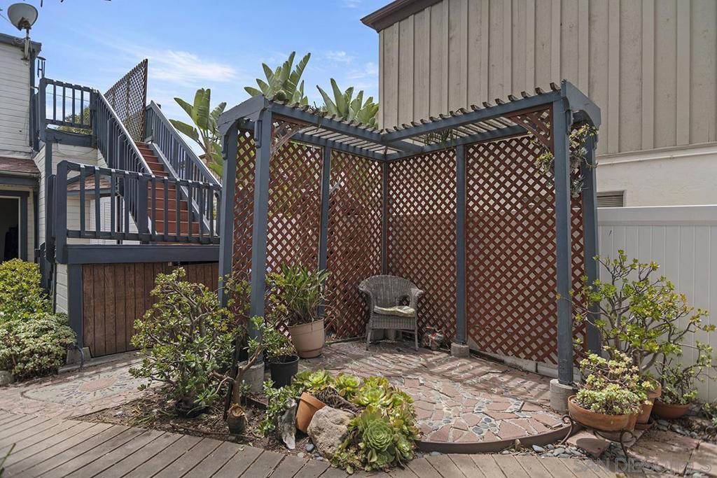4854 Del Mar Avenue - photo 20
