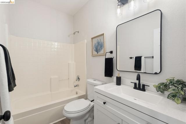 Image 19 of 25 For 3444 Zalema Way