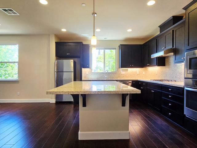 338 Santa Diana Terrace, Sunnyvale CA: https://media.crmls.org/mediaz/3e29e8d0-92ce-43ff-88fe-962337abdca5.jpg