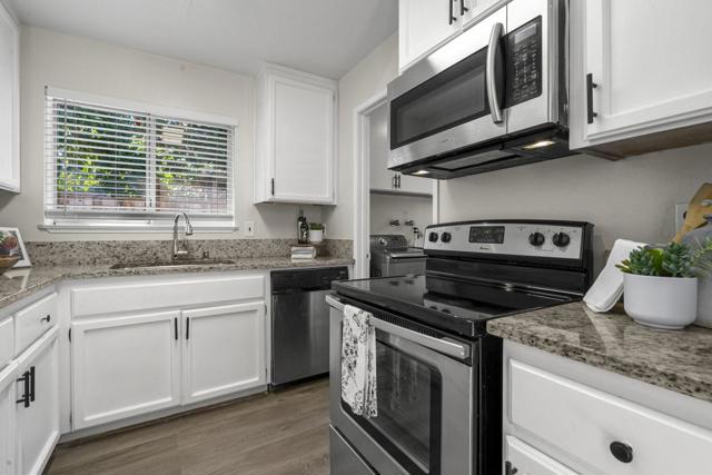 10091 Santa Clara Avenue, Cupertino CA: https://media.crmls.org/mediaz/3e2aa034-fcd8-4902-976a-158b229ceb62.jpg