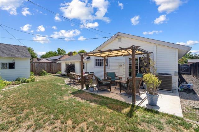 2884 Lexford Avenue, San Jose CA: https://media.crmls.org/mediaz/3e2aebea-f1cc-41e5-89d6-7b294e0f19d6.jpg