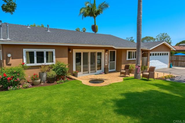 Detail Gallery Image 1 of 13 For 637 N Rios, Solana Beach,  CA 92075 - 4 Beds | 1/1 Baths