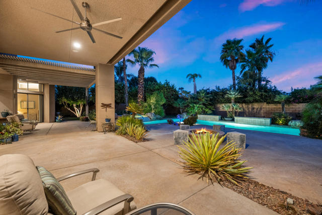 12 Boulder Lane, Rancho Mirage CA: https://media.crmls.org/mediaz/3e2cd0e9-c4d6-4878-a612-989315008b68.jpg