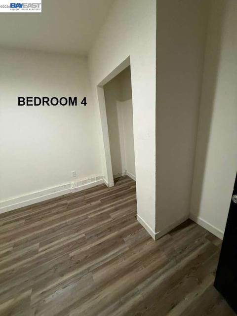 1130 61St Ave, Oakland CA: https://media.crmls.org/mediaz/3e2d7459-b93f-4433-b91c-d85de55a3d1b.jpg