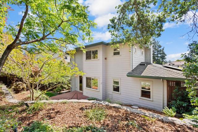 108 Misty Court, Santa Cruz CA: https://media.crmls.org/mediaz/3e2e8f89-43be-46b7-bd56-1deaf50a67f7.jpg