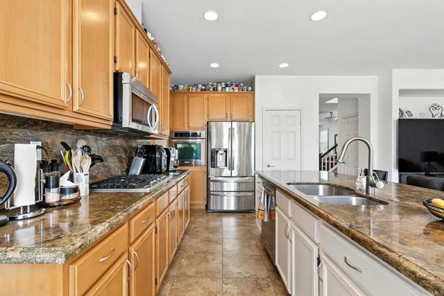 701 Helmsdale Road, San Marcos CA: https://media.crmls.org/mediaz/3e2efd3c-b56c-4391-8ccb-c274e04d7899.jpg