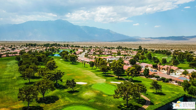 64670 Pinehurst Circle, Desert Hot Springs CA: https://media.crmls.org/mediaz/3e2f086b-8257-451e-9030-1abc79b54d93.jpg