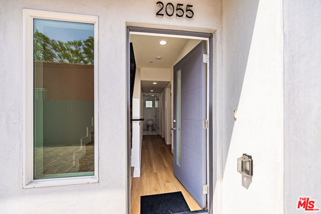 2055 S Garth Avenue, Los Angeles CA: https://media.crmls.org/mediaz/3e2f2adc-b0ef-4b1e-8eae-6b7abcf6d9f2.jpg