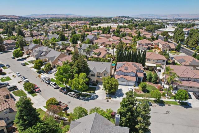 540 Lavender Way, Hollister CA: https://media.crmls.org/mediaz/3e3011de-7f6a-4519-9a63-aa1da35ebdb6.jpg