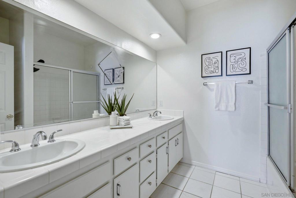 550 Camino De La Reina - photo 20