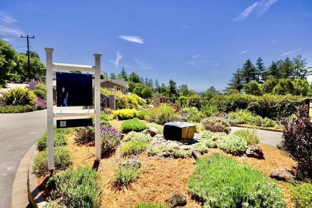 520 Sand Hill Road, Scotts Valley CA: https://media.crmls.org/mediaz/3e30e25f-6f6a-46aa-af58-60288b8190eb.jpg