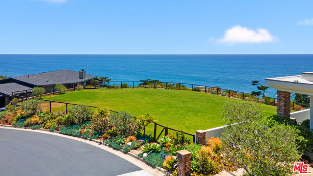 31540 Victoria Point Road photo 4