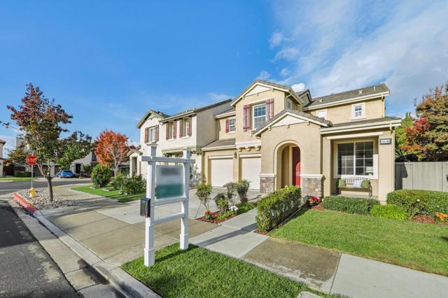 34103 Zaner Way, Union City CA: https://media.crmls.org/mediaz/3e31bb42-45b4-4d3a-9bf1-a3595e6ed772.jpg