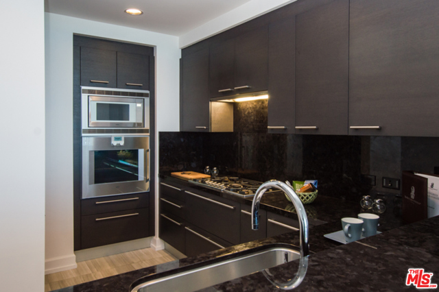 High End Snaidero Cabinetry & Gaggenau Appliances