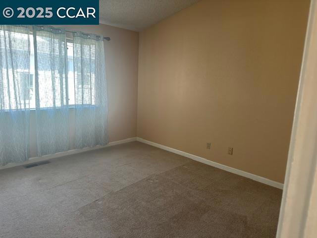 2723 Oak Rd, Walnut Creek CA: https://media.crmls.org/mediaz/3e33b353-ce26-4044-9cc5-e4e79533ddd4.jpg