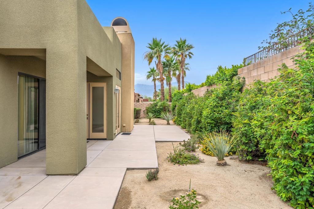 MLS #219139886DA image #29