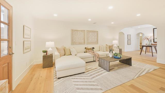 Detail Gallery Image 40 of 64 For 3951 Atascadero Dr, San Diego,  CA 92107 - 4 Beds | 3 Baths