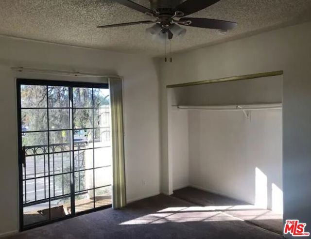 16731 Sherman Way, Van Nuys CA: https://media.crmls.org/mediaz/3e34239e-17e9-4092-bfdd-15d81beec2b5.jpg