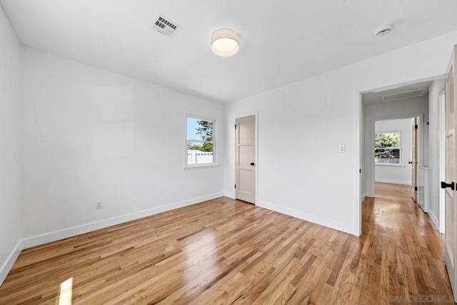 1663 Parrot St, San Diego CA: https://media.crmls.org/mediaz/3e346fcf-705d-4402-b2de-09bf9d95f6b2.jpg