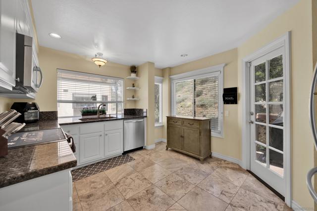 9327 Lake Murray Blvd, San Diego CA: https://media.crmls.org/mediaz/3e34b065-8b71-41d5-822c-43d772f95df4.jpg
