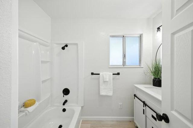33854 14th Street, Union City CA: https://media.crmls.org/mediaz/3e350492-0901-424b-8c02-505a501b93e1.jpg