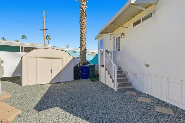 1100 Industrial Blvd, Chula Vista CA: https://media.crmls.org/mediaz/3e3534be-6d55-44d7-b627-a058da8edb47.jpg