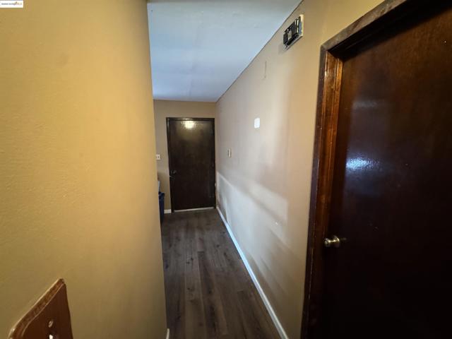 1953 102nd Ave, Oakland CA: https://media.crmls.org/mediaz/3e36b25f-ff0c-4c2c-8e43-3c3b5d3ea421.jpg