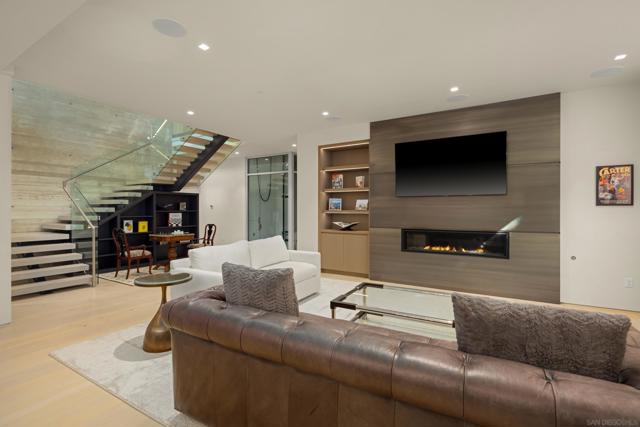 MLS #250038356SD image #21