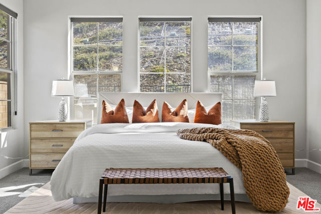 24220 Sterling Ranch Road, West Hills CA: https://media.crmls.org/mediaz/3e3a3f5c-866b-4f3f-b02c-6877839d59b9.jpg