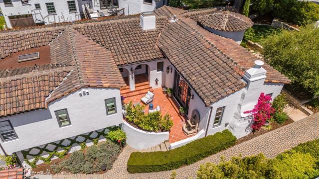 540 Parrott Drive, San Mateo CA: https://media.crmls.org/mediaz/3e3c3724-d79a-44bd-96a8-5719db0d5ec7.jpg