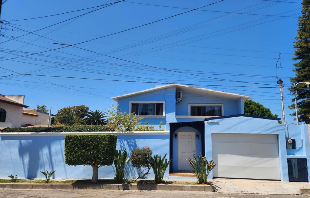 112 BARCO, ENSENADA BC MEXICO