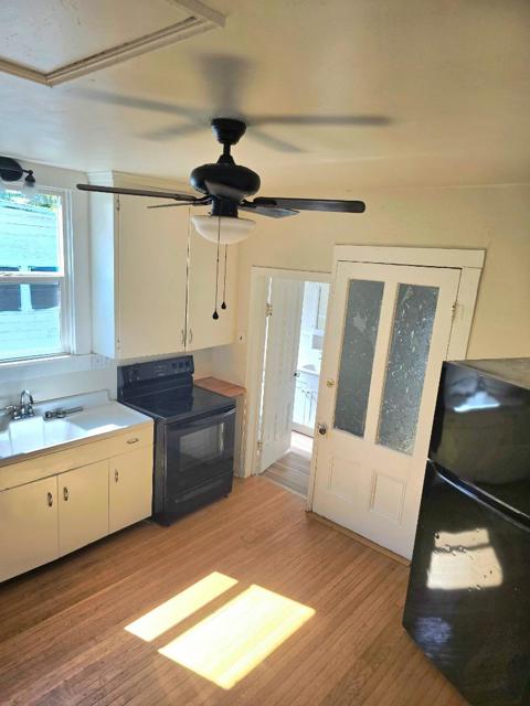 129 Broadway, Jackson CA: https://media.crmls.org/mediaz/3e3f03a5-fc0d-4e15-9b8a-340aa86c0e0e.jpg
