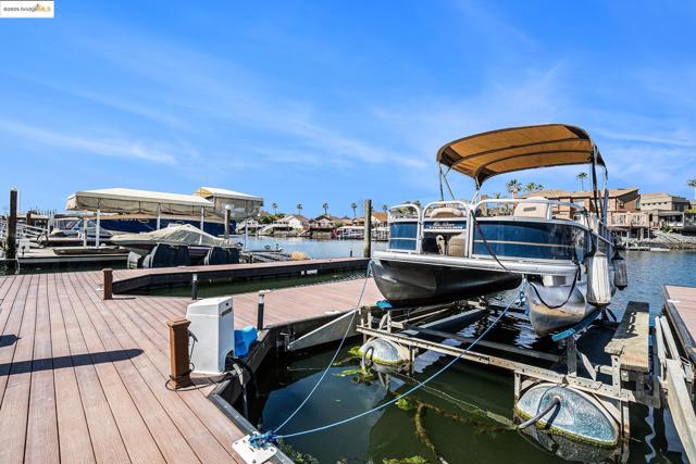 2012 Windward Pt, Discovery Bay CA: https://media.crmls.org/mediaz/3e3faed0-e5ae-49d5-ad0e-a20c1643f5fc.jpg