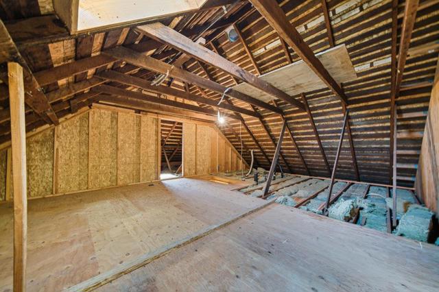 320 N Ellsworth Avenue, San Mateo CA: https://media.crmls.org/mediaz/3e400b8d-33ee-4a99-8b30-a5b980cbfafd.jpg