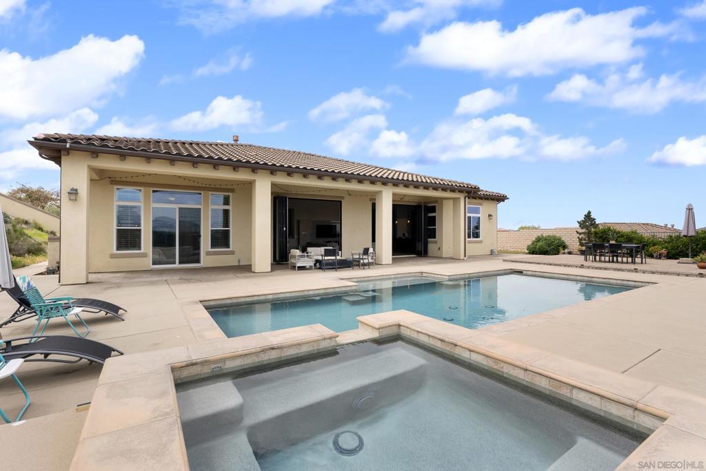 MLS #250032415SD img 46