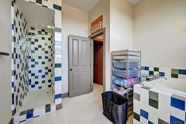 3003 Fried Avenue, San Diego CA: https://media.crmls.org/mediaz/3e404c3d-1072-48bb-904d-5b54d3a1c110.jpg