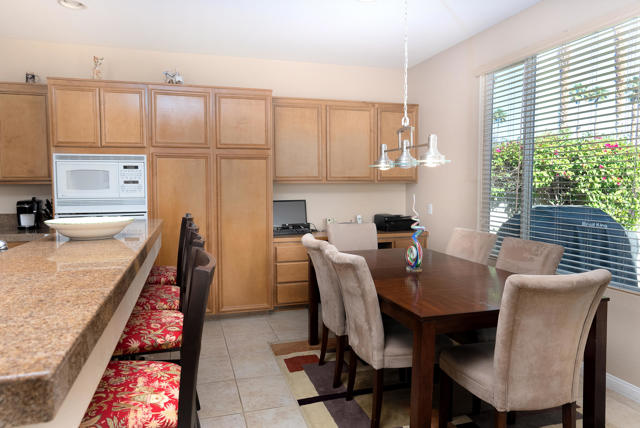 67646 S Natoma Drive, Cathedral City CA: https://media.crmls.org/mediaz/3e423f2c-8059-455a-b6fb-4d9a2cfa08a1.jpg