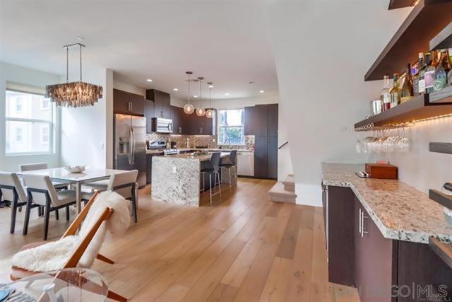 7824 Inception Way, San Diego CA: https://media.crmls.org/mediaz/3e4284e0-9375-41bf-9236-f67133385f2e.jpg