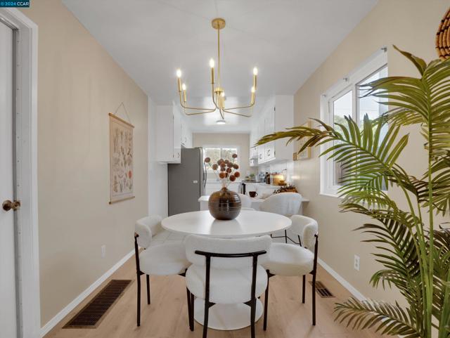 Image 8 of 31 For 1643 San Benito St