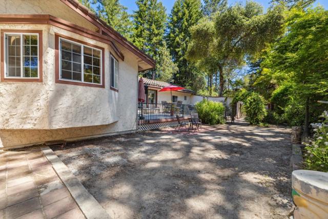 355 Santa Cruz Street, Boulder Creek CA: https://media.crmls.org/mediaz/3e4300ba-39c5-493d-b35e-16e7b6ca1683.jpg