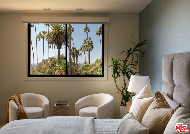2 Bed Home for Sale in Santa Monica, California