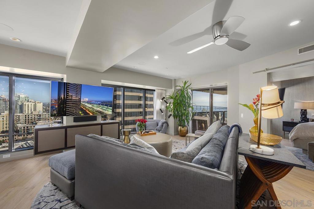 100 Harbor Drive - photo 12