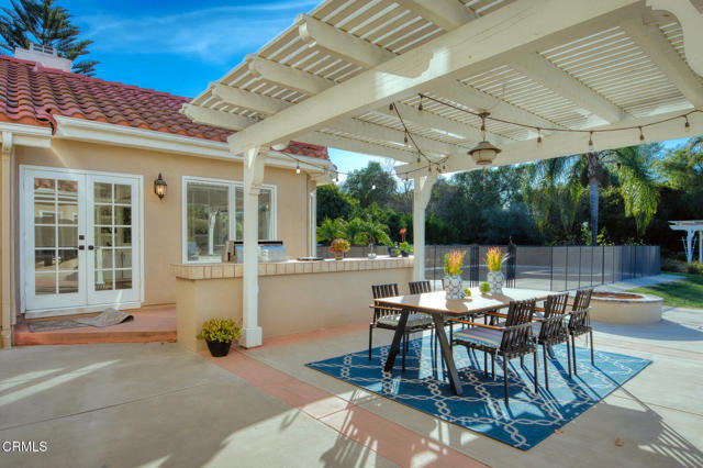 2021 Brittany Park Road, Camarillo CA: https://media.crmls.org/mediaz/3e43d8bd-0b56-4366-8566-4d6474078735.jpg
